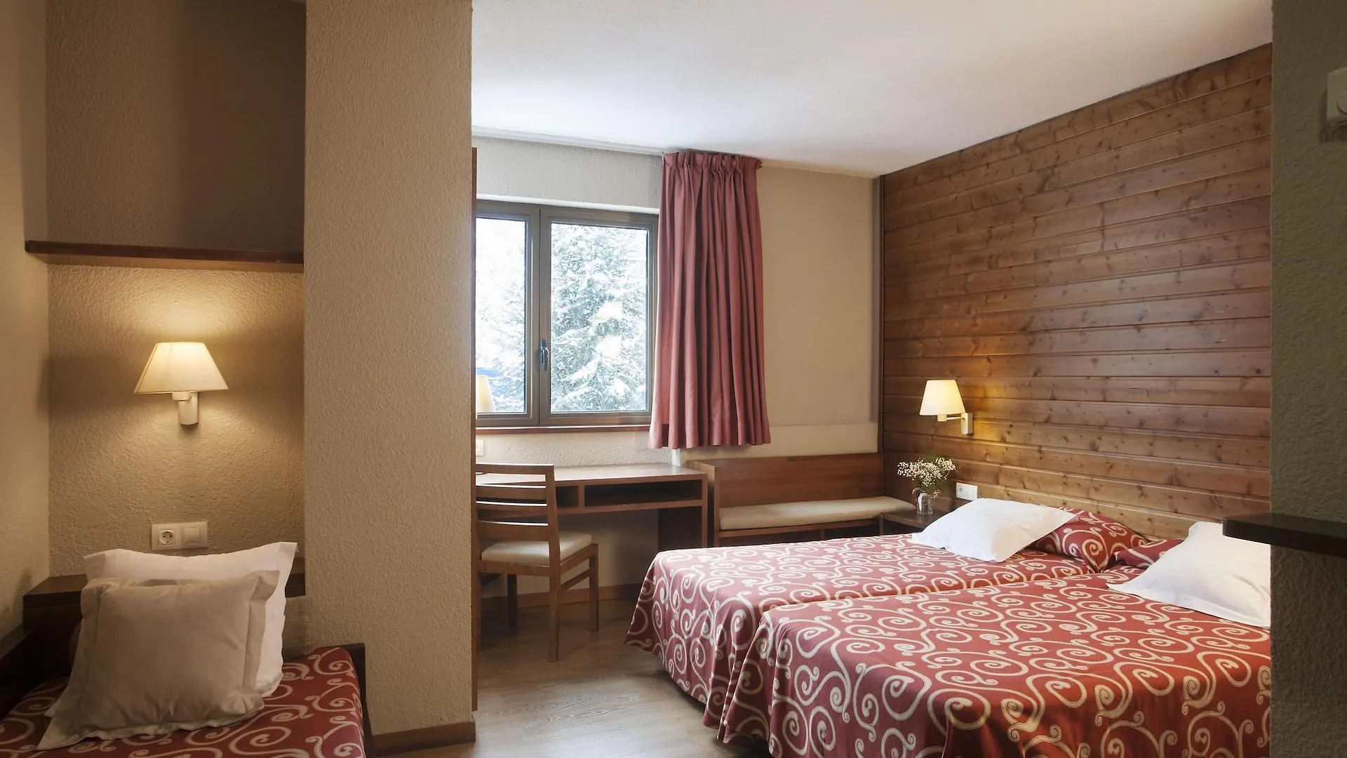 ***  Hotel Tuc Blanc à Baqueira Beret Espagne